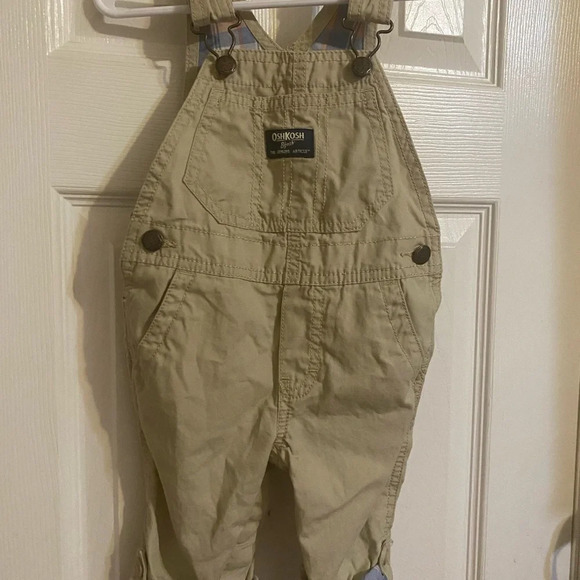 Oshkosh B’Gosh Khaki Overalls - Picture 2 of 7